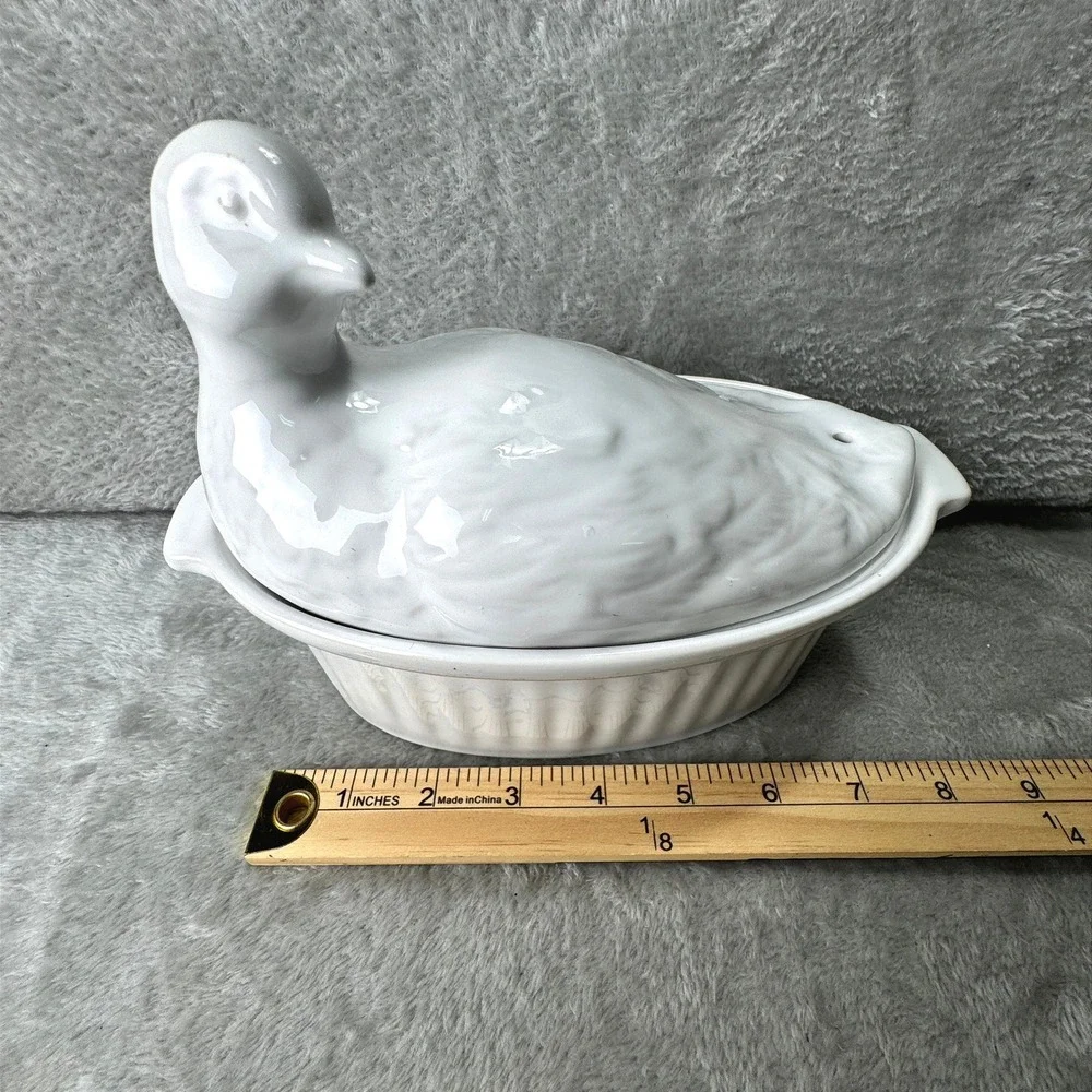 Pier 1 Imports Made in France Duck on a Nest Tureen Dish Ribbed White Ceramic
